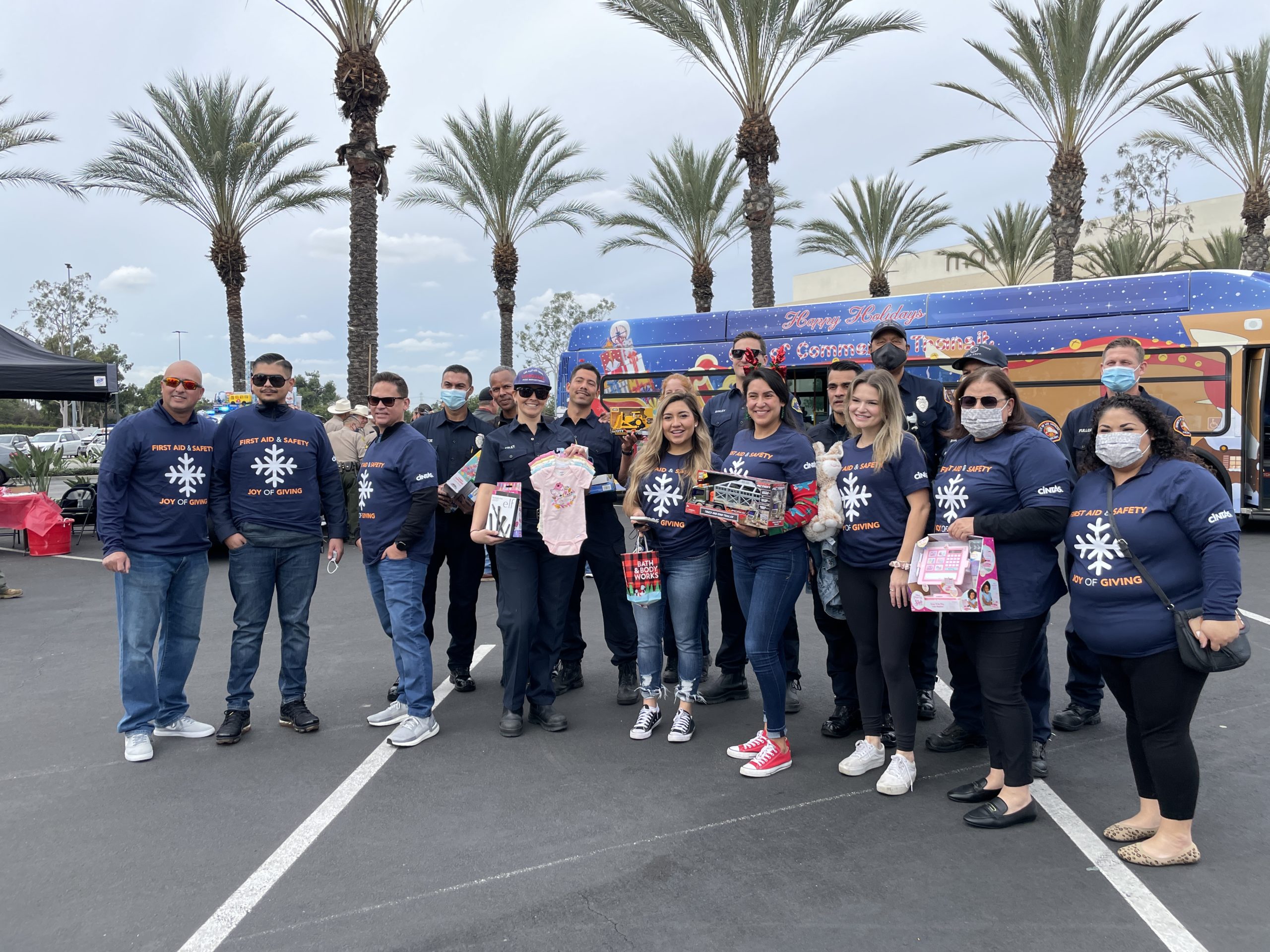 LA Rams Team Up with LACoFD for Spark of Love – Fire Department