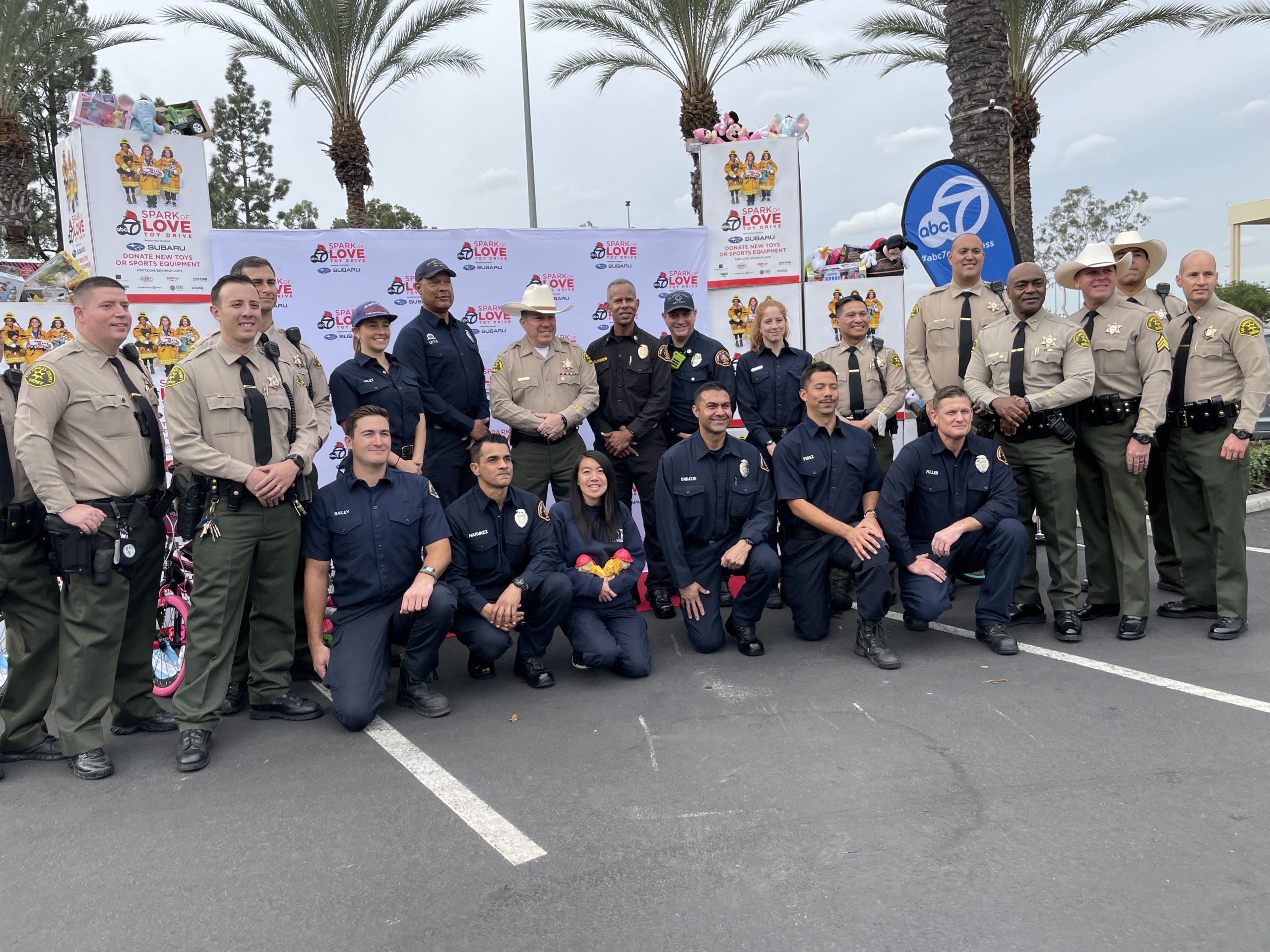 LA Rams Team Up with LACoFD for Spark of Love – Fire Department