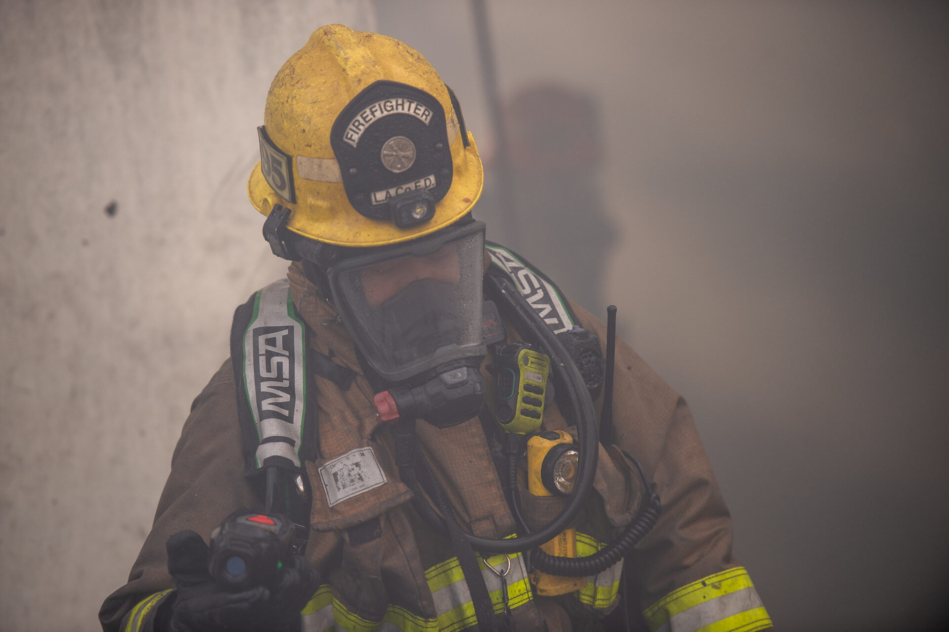 On Wednesday, February 7, 2024, at 1:20 p.m., County of Los Angeles Fire Department (LACoFD) firefighters responded to a report of a commercial building fire in the City of Carson.