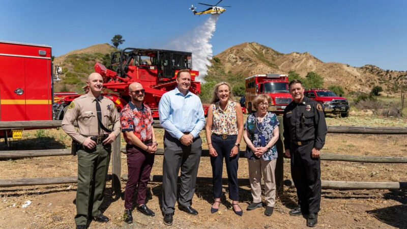 County of Los Angeles Fire Department (LACoFD) Deputy Fire Chief Dennis Breshears joined County of Los Angeles Fifth District Supervisor Kathryn Barger, City of Santa Clarita officials, and the Los Angeles County Sheriff’s Department at the Wildfire Safety Press Conference held on Friday, June 21, 2024, at Towsley Canyon.