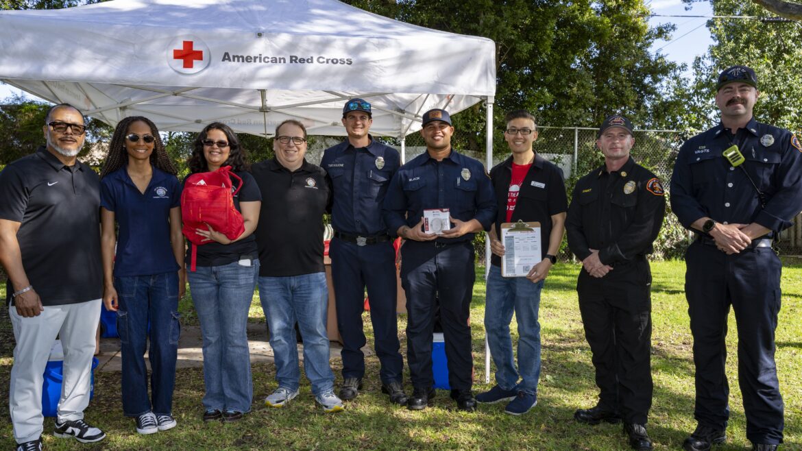 On Saturday, February 28, 2026, County of Los Angeles Fire Department (LACoFD) Engine 18 joined the American Red Cross “Sound the Alarm” event in the City of Inglewood. The “Sound the Alarm” campaign is a nationwide campaign that includes free smoke alarms, home installation, and education families about home fire safety.